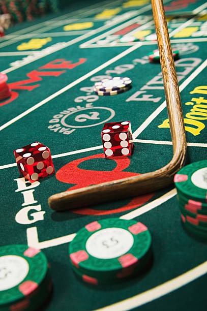 Multi-sport dashboard showing live football and casino options